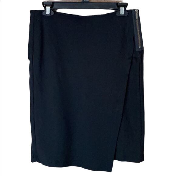 CAbi 998 Solid Black Faux Wrap Knee Length Skirt Size 4 - Picture 1 of 10